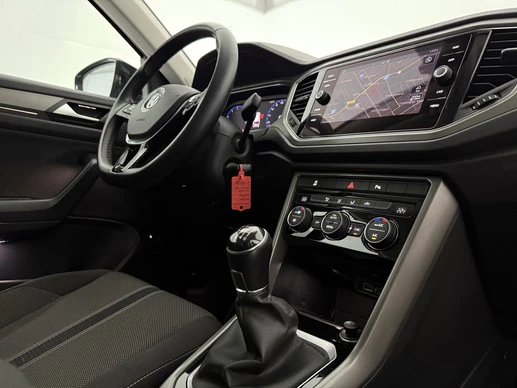 Volkswagen T-Roc - Afbeelding 29 van 30