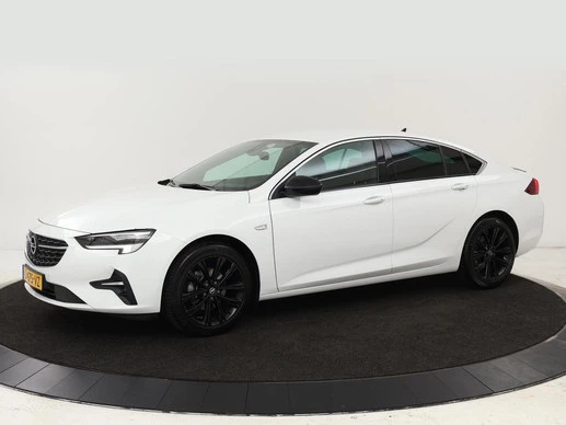 Opel Insignia - Afbeelding 1 van 30
