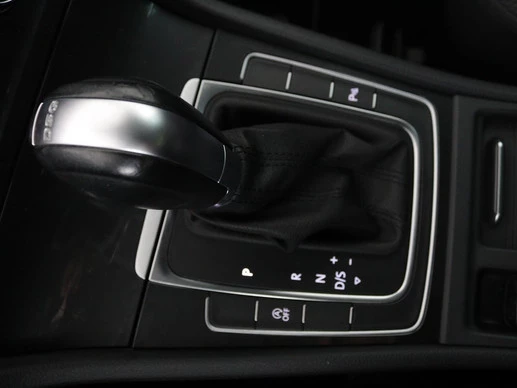 Volkswagen Golf - Afbeelding 17 van 30