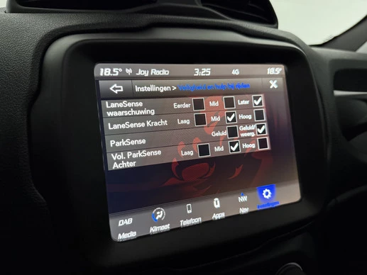 Jeep Renegade - Afbeelding 23 van 30