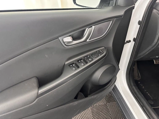Hyundai Kona - Afbeelding 24 van 30