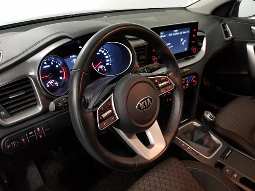 Kia XCeed - Afbeelding 2 van 30