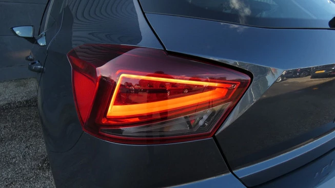 SEAT Ibiza - Afbeelding 16 van 28