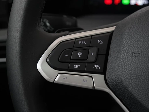 Volkswagen Golf - Afbeelding 8 van 30