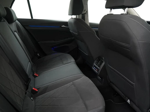 Volkswagen Golf - Afbeelding 25 van 30