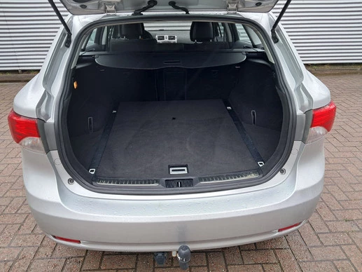 Toyota Avensis - Afbeelding 4 van 24
