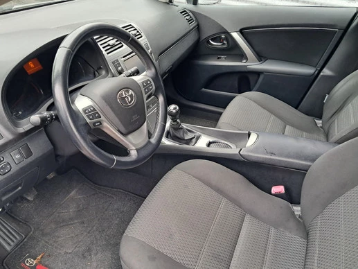 Toyota Avensis - Afbeelding 19 van 24