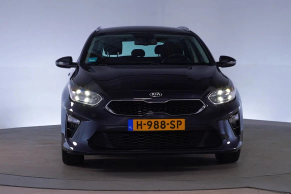 Kia Ceed - Afbeelding 23 van 30