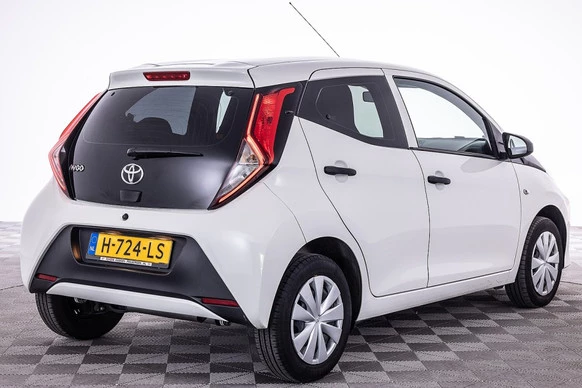 Toyota Aygo - Afbeelding 18 van 23