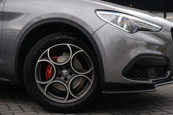 Alfa Romeo Stelvio - Afbeelding 5 van 30
