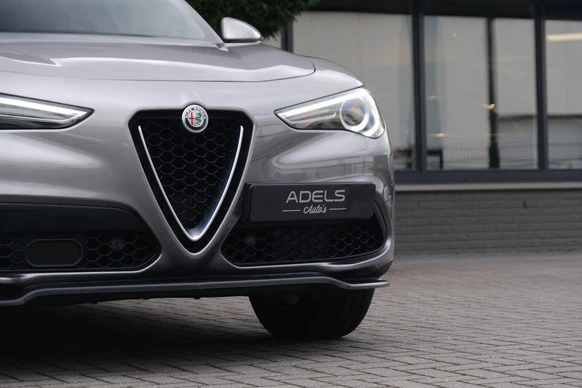 Alfa Romeo Stelvio - Afbeelding 8 van 30