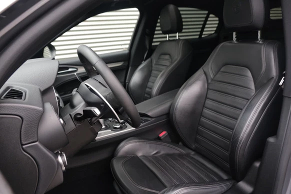 Alfa Romeo Stelvio - Afbeelding 10 van 30