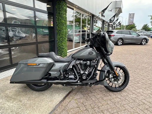 Harley-Davidson Street Glide - Afbeelding 8 van 30