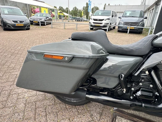 Harley-Davidson Street Glide - Afbeelding 9 van 30