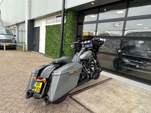 Harley-Davidson Street Glide - Afbeelding 11 van 30