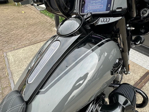 Harley-Davidson Street Glide - Afbeelding 21 van 30