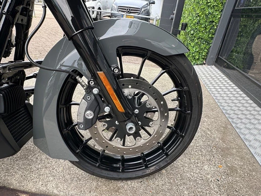 Harley-Davidson Street Glide - Afbeelding 30 van 30