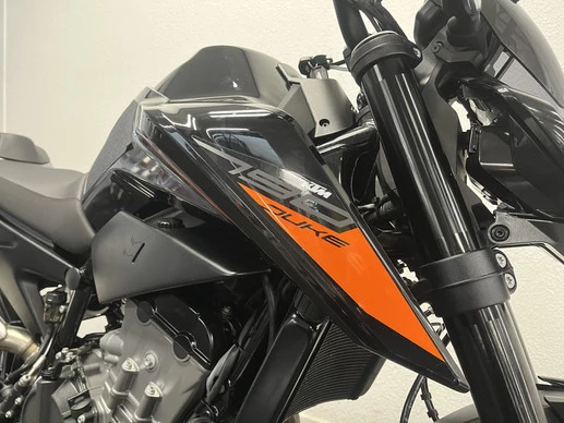 KTM 790 Duke - Afbeelding 3 van 22