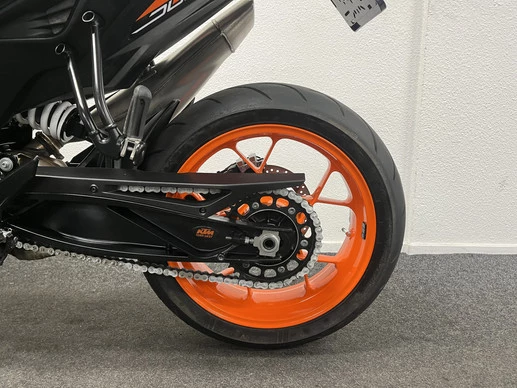 KTM 790 Duke - Afbeelding 18 van 22
