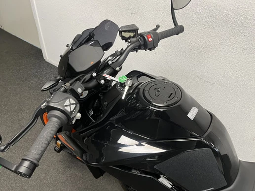 KTM 790 Duke - Afbeelding 19 van 22