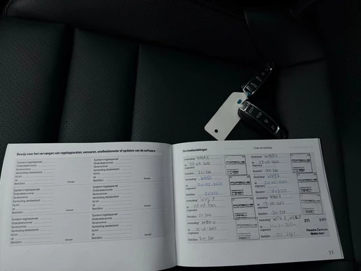 Porsche Taycan - Afbeelding 19 van 19