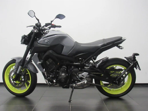 Yamaha MT 09 - Afbeelding 4 van 7
