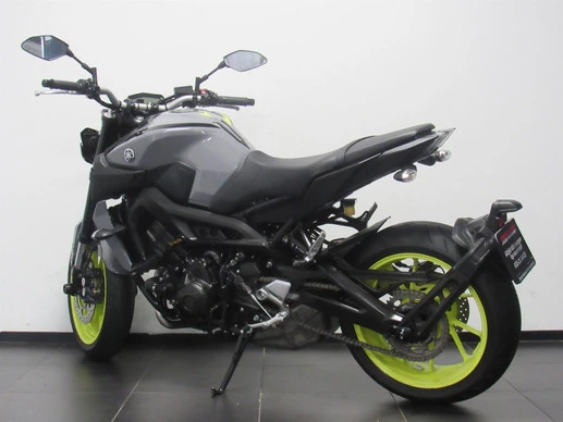 Yamaha MT 09 - Afbeelding 5 van 7