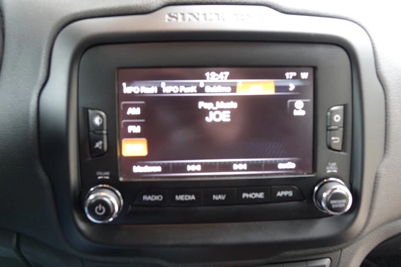 Jeep Renegade - Afbeelding 27 van 30