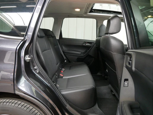 Subaru Forester - Afbeelding 8 van 23