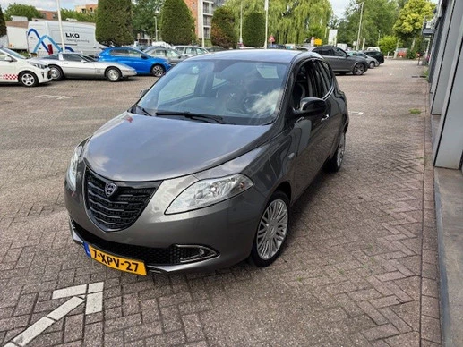 Lancia Ypsilon - Afbeelding 4 van 8