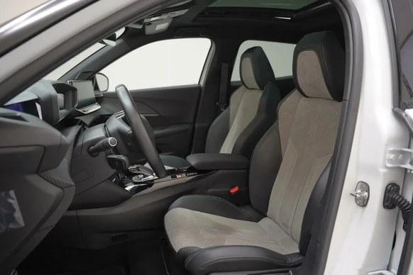 Peugeot e-2008 - Afbeelding 11 van 30