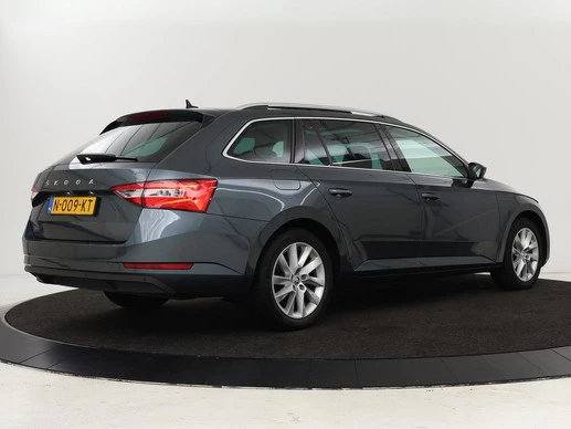 Škoda Superb - Afbeelding 25 van 30