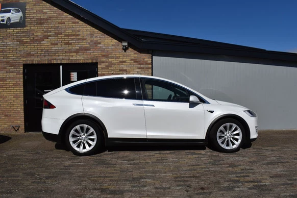 Tesla Model X - Afbeelding 5 van 30