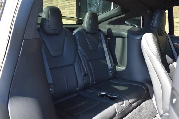Tesla Model X - Afbeelding 14 van 30