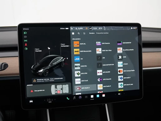 Tesla Model 3 - Afbeelding 14 van 30