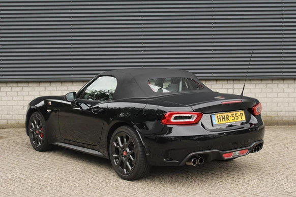 Abarth 124 Spider - Afbeelding 9 van 30