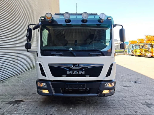 MAN TGL - Afbeelding 8 van 10