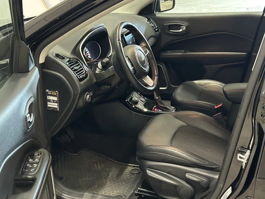 Jeep Compass - Afbeelding 17 van 30