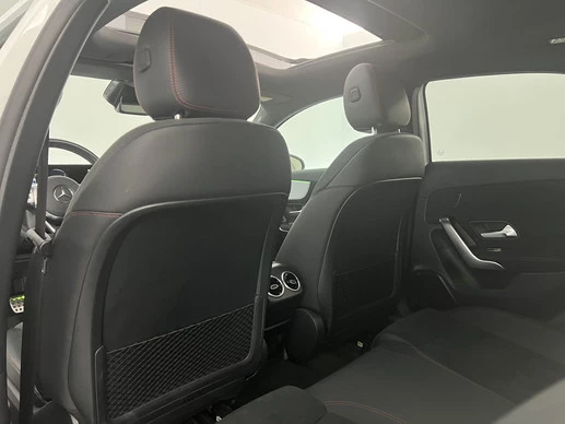 Mercedes-Benz A-Klasse - Afbeelding 13 van 30