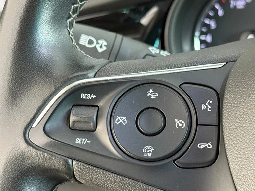 Opel Insignia - Afbeelding 22 van 30