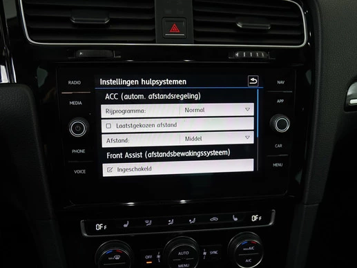 Volkswagen Golf - Afbeelding 19 van 30