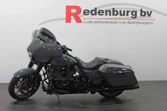 Harley-Davidson Street Glide - Afbeelding 3 van 23