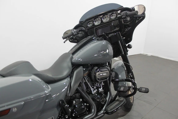 Harley-Davidson Street Glide - Afbeelding 9 van 23