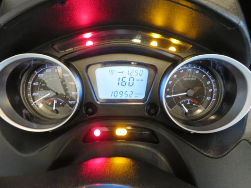 Piaggio MP3 - Afbeelding 6 van 14