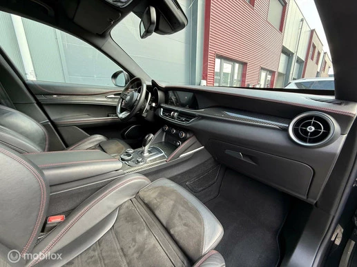 Alfa Romeo Stelvio - Afbeelding 6 van 26