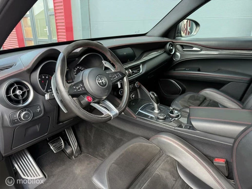 Alfa Romeo Stelvio - Afbeelding 10 van 26