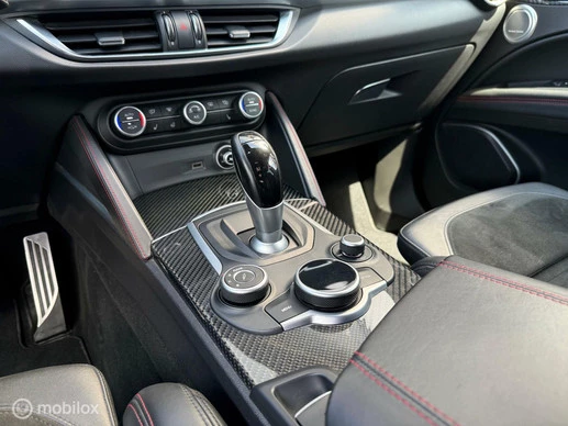Alfa Romeo Stelvio - Afbeelding 24 van 26