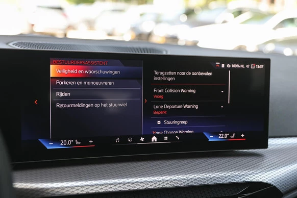 BMW i4 - Afbeelding 23 van 30
