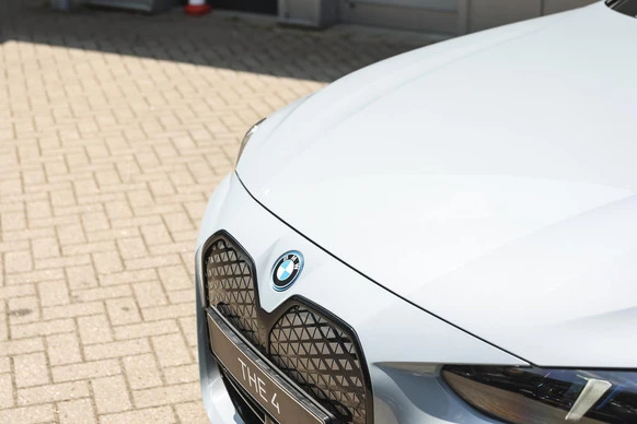BMW i4 - Afbeelding 24 van 30