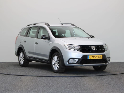 Dacia Logan - Afbeelding 1 van 30